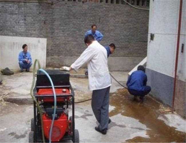 五里坨厕所堵了怎么通