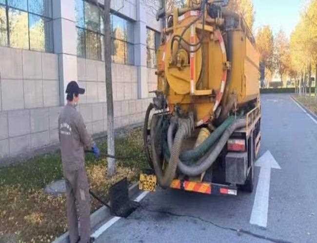 北京小区清理化粪池的注意事项有哪些？